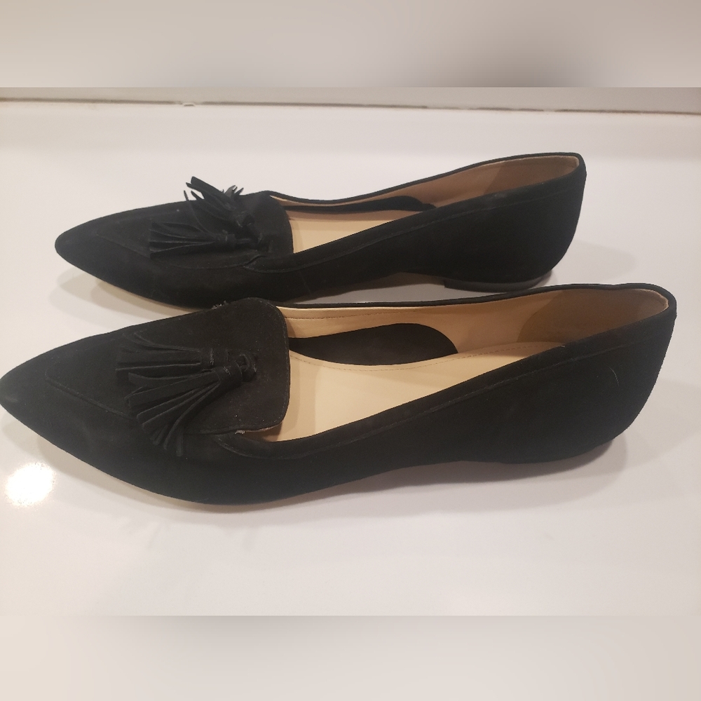 Flats - Picture 2 of 5